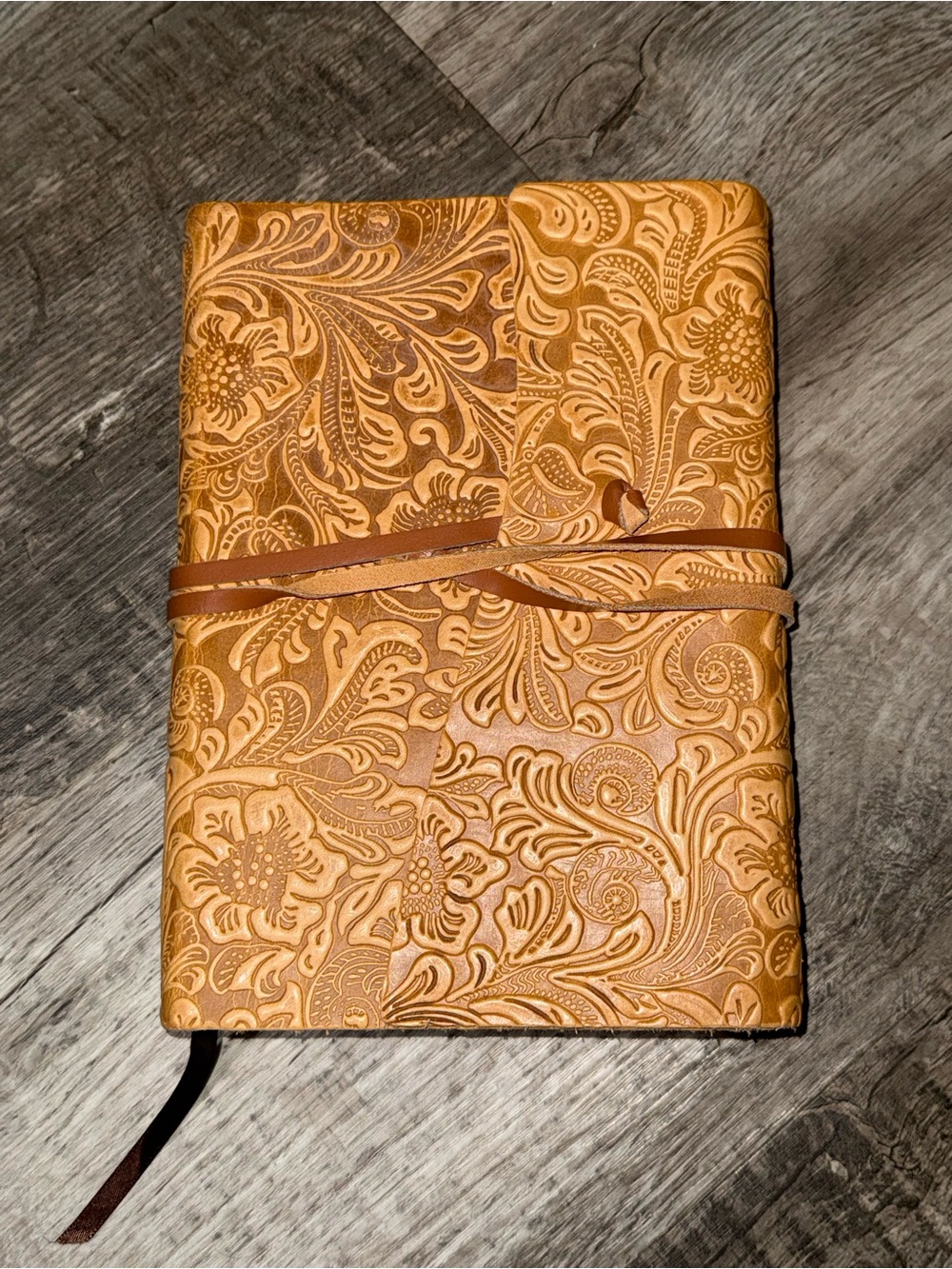 Genuine leather journal handmade in Italy